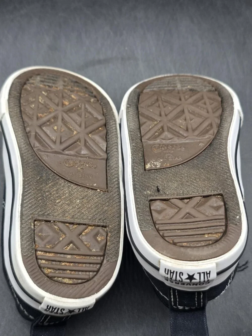 Converse All Star Shoes Boys Size 6 Black Strap Low Top Sneakers Stains